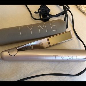 Tyme Iron curling iron
